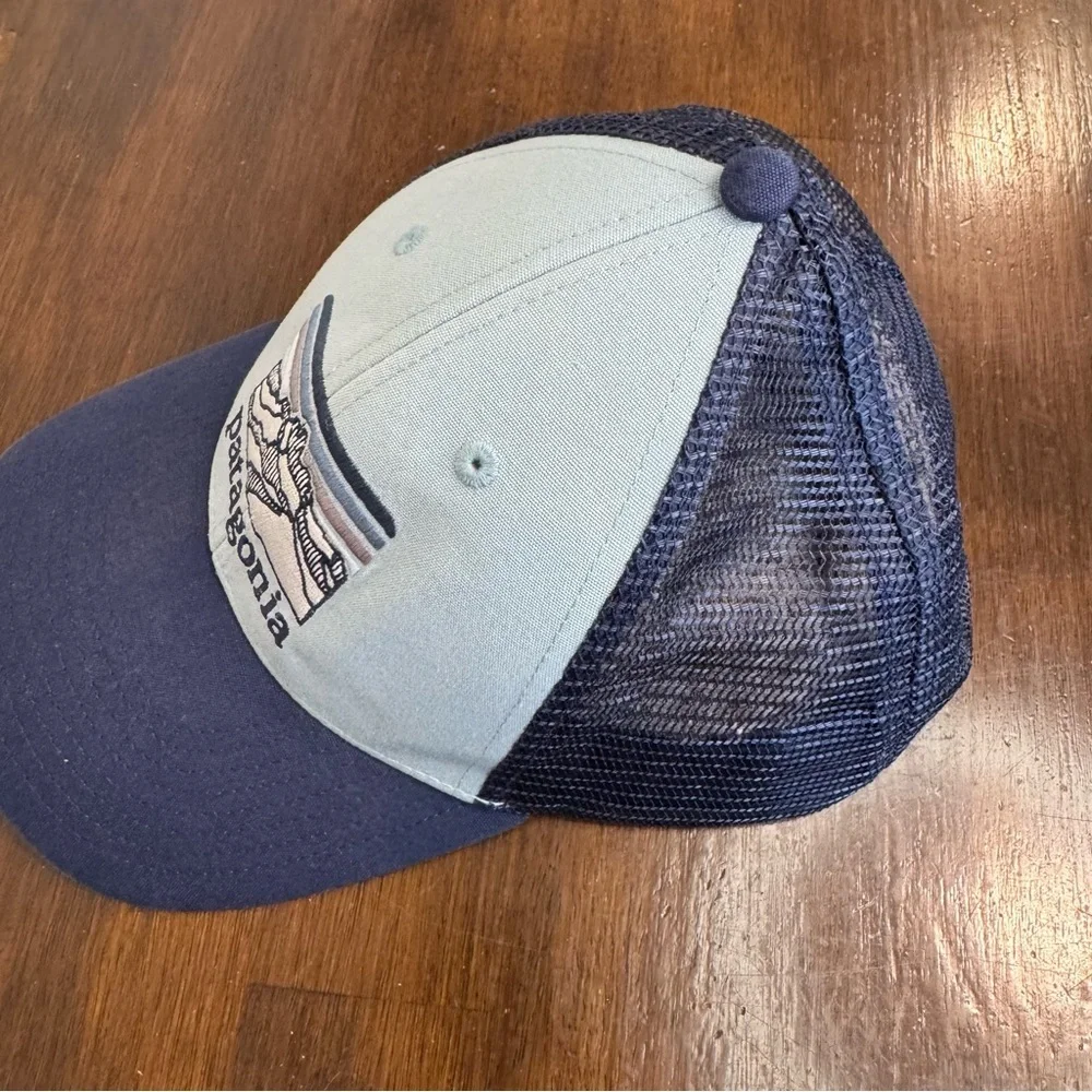 Patagonia cap mountain